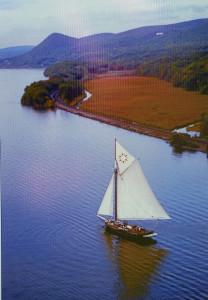 Clearwater sloop on the Hudson