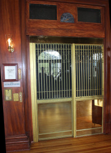 1909 Otis Elevator
